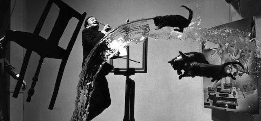 Salvador Dali Halsman 600x338 e1548453307552 7 fotos históricas que você não vai acreditar que são reais Salvador Dali Halsman 600x338 e1548453307552