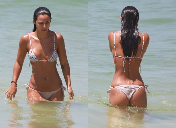 yanna YANNA LAVIGNE MOSTRA BOA FORMA EM BANHO DE MAR EM PRAIA DO RIO yanna