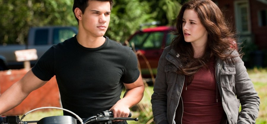 crepusculo FÃS ESTÃO SURTANDO COM ESSA PEQUENA REUNIÃO DOS ATORES DE CREPÚSCULO crepusculo