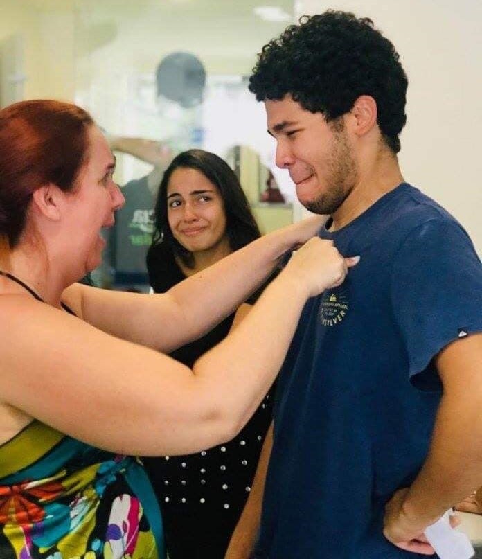 51790140 815783488789263 849436761829408768 n Jovem que fazia faxina para pagar cursinho passa em medicina na USP 51790140 815783488789263 849436761829408768 n